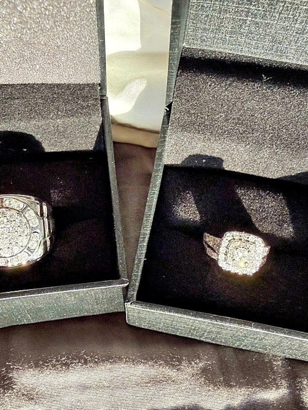 Natural diamond princess cut wedding ring ( ring on right side, woman’s ring ONL